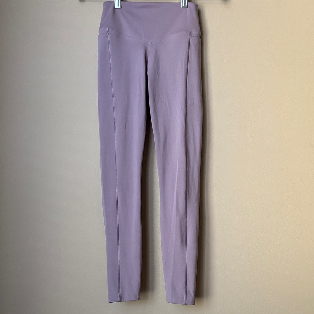 PINK Active Victoria's Secret Lavender Leggings